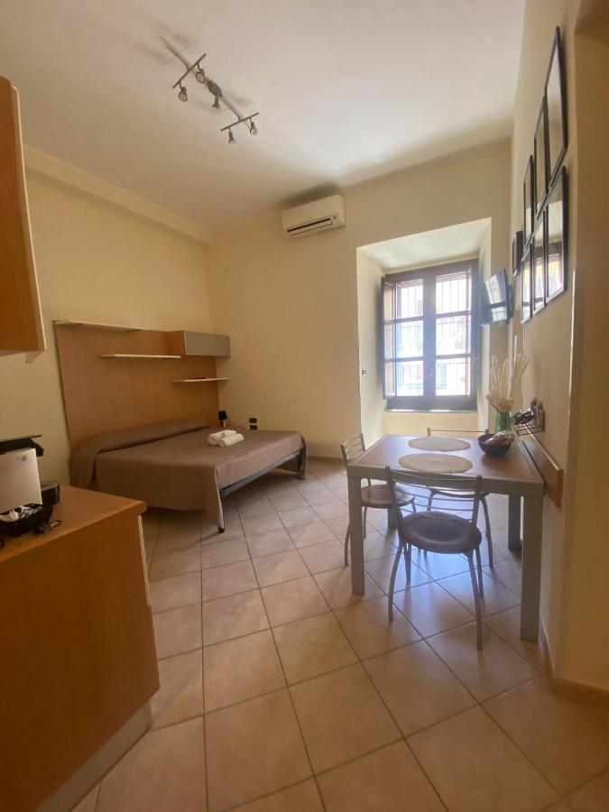 Guest House Via Poerio 카탄차로 외부 사진